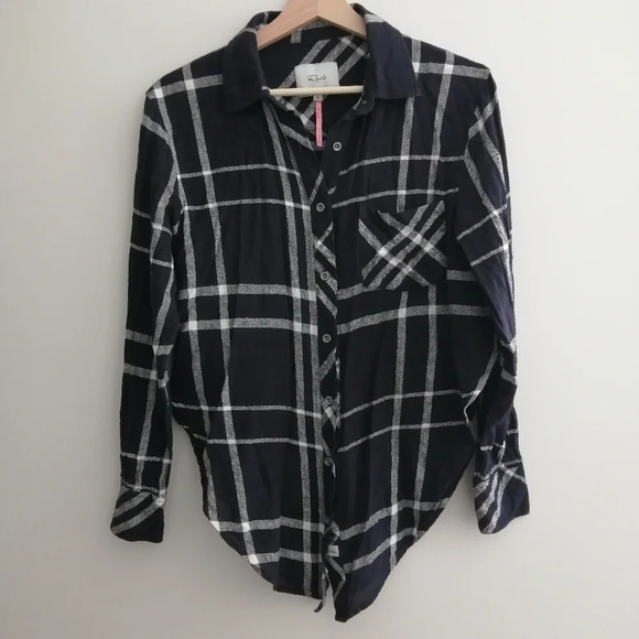 Rails x Free People Collab Charli Linen Plaid Button Down in Navy Vanilla Small - Picture 3 of 15